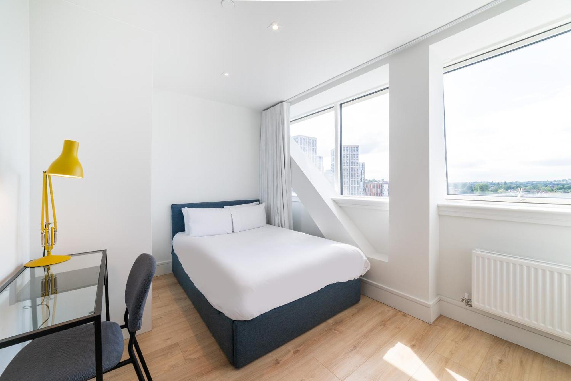 Stylish Retreats On Olympic Way Apartment London Luaran gambar