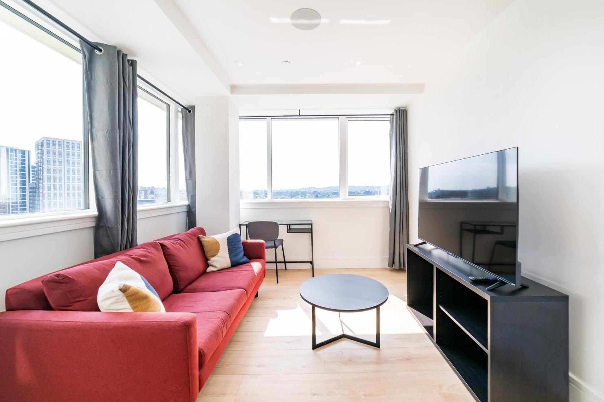Stylish Retreats On Olympic Way Apartment London Luaran gambar