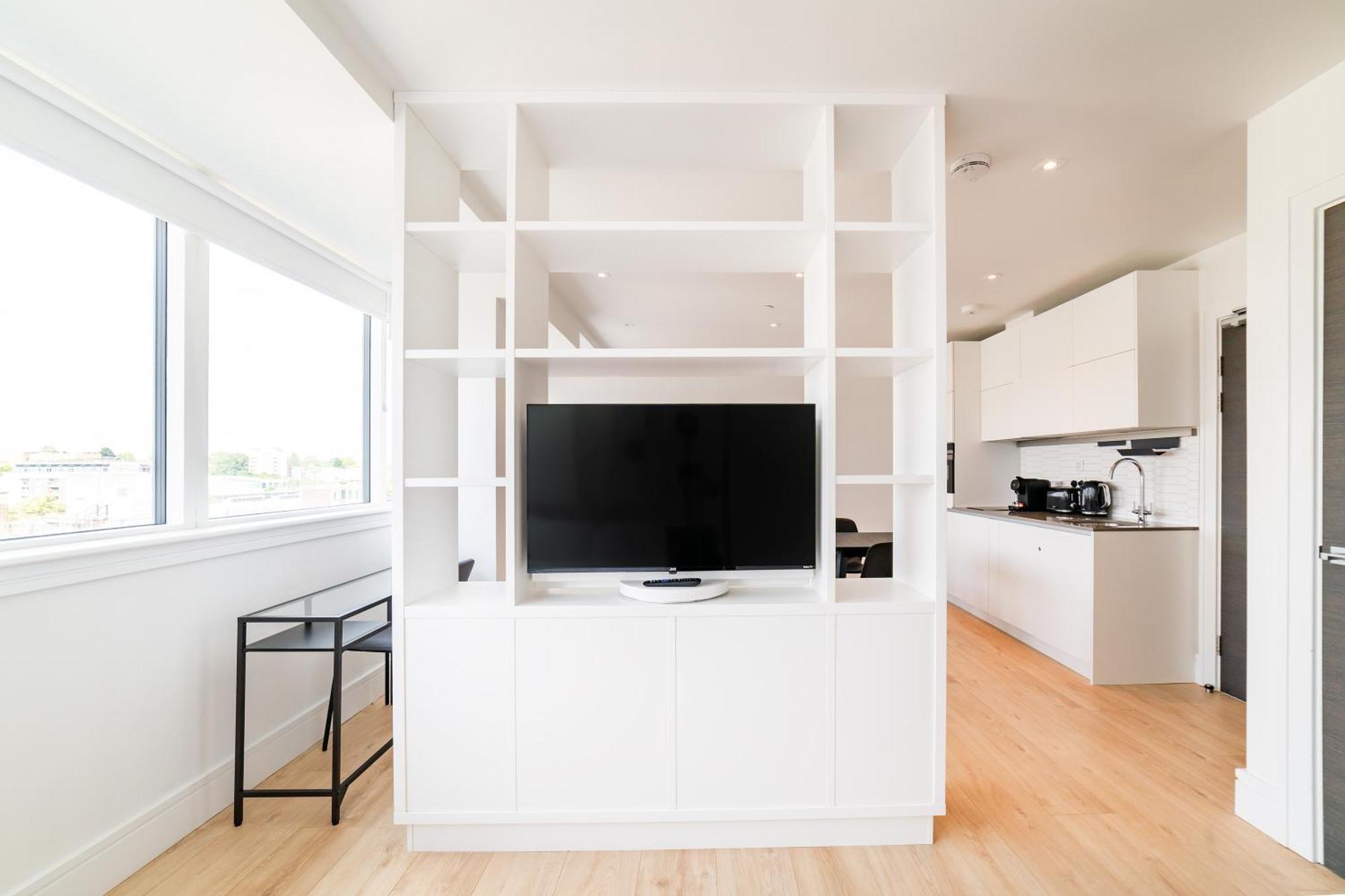 Stylish Retreats On Olympic Way Apartment London Luaran gambar